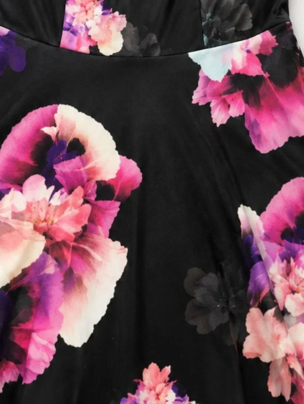 SOPRANO Floral Fit-and-Flare Dress. EUC.